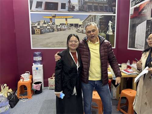 Fabrica de sculptură de piatră Xingyan sărbătorește succesul la Târgul de Stone Xiamen 2025