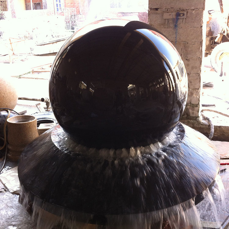 India Absolut Black Sphere Fountain