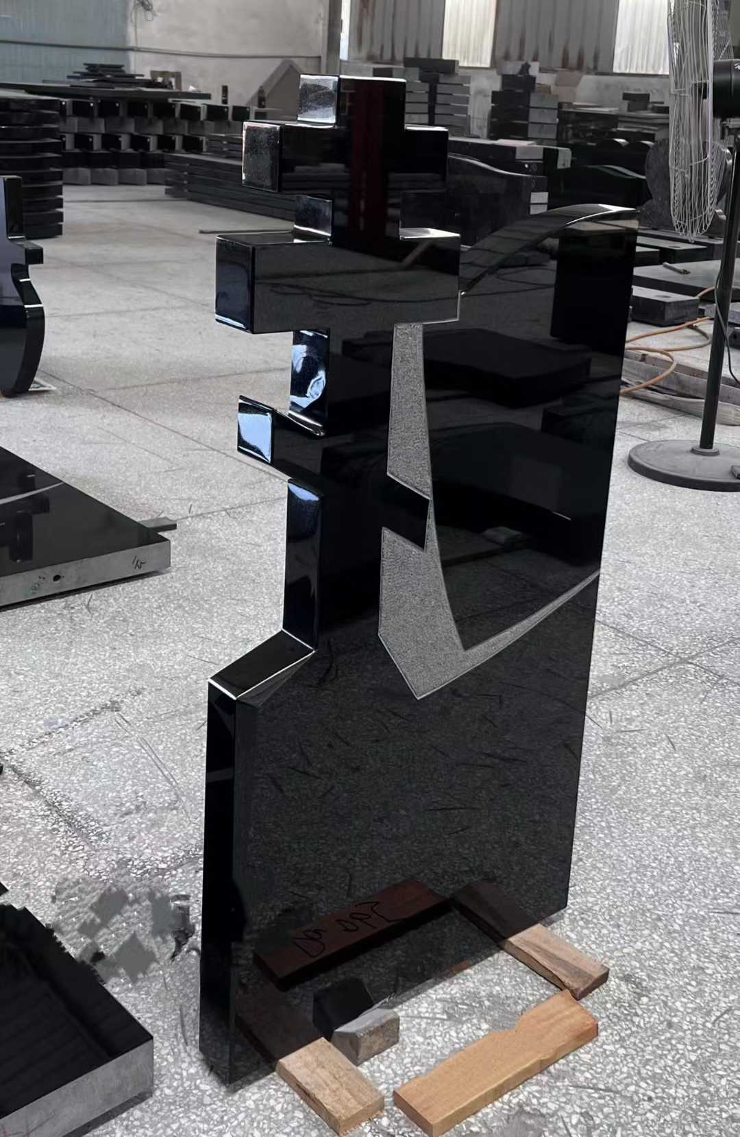Piatră funerară neagră geometrică creativă Xingyan