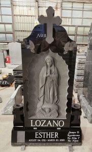 Xingyan personalizat Virgin Mary Tombstone cu temă religioasă